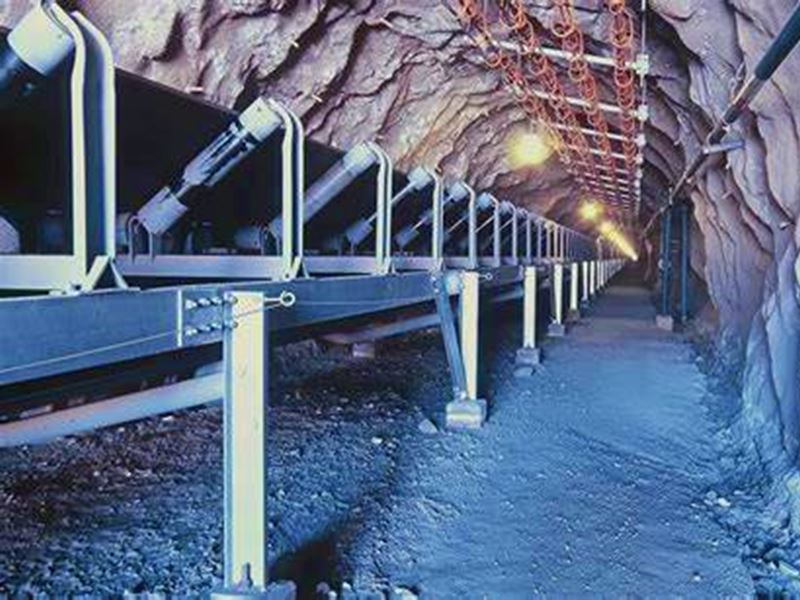 Conveyor mining outlet