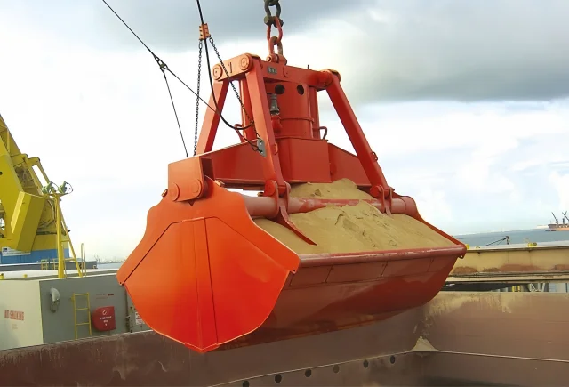 Clamshell Grab Bucket