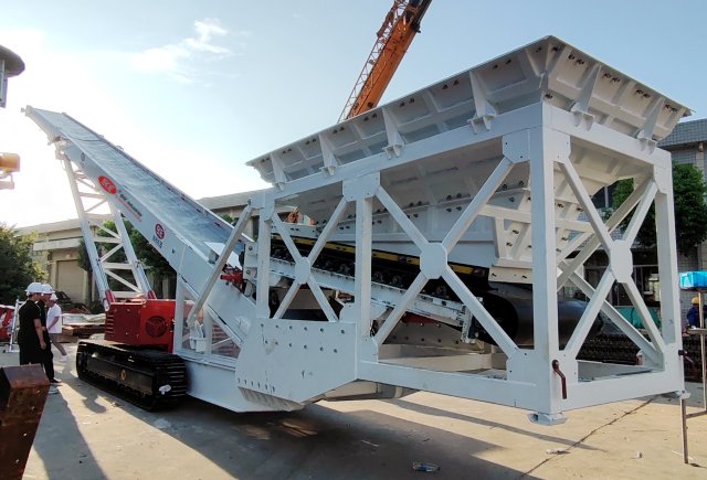 Direct Feed Barge / Ship Loader