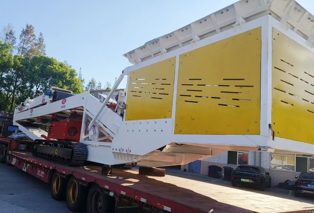 KTB HF Series Tracked Mobile Hopper Feeder